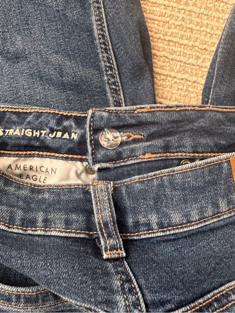 American Eagle Outfitters Dark Wash Straight Leg Jeans size 2 - Picture 5 of 6